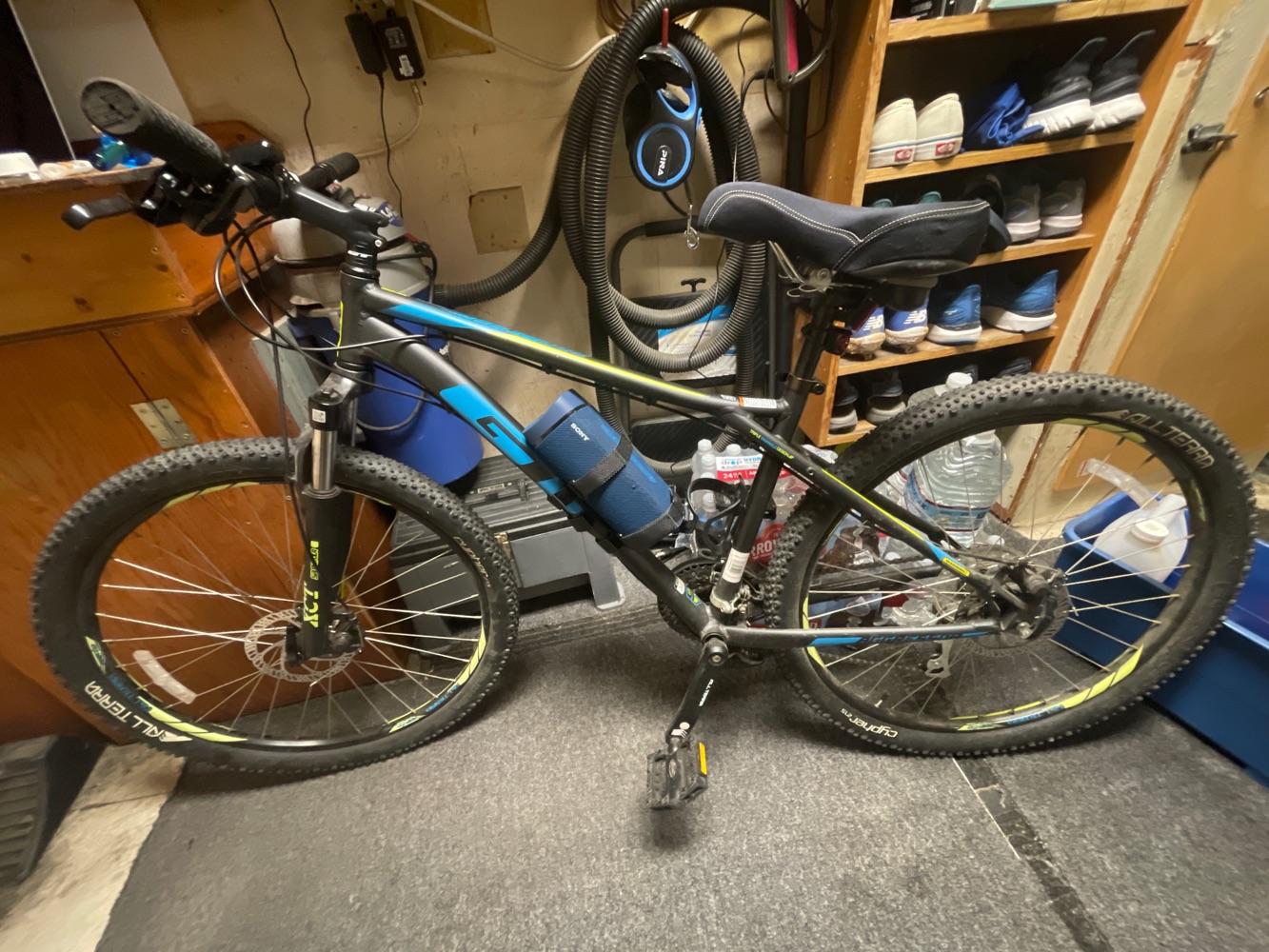 Beginner GT Medium Frame MTB