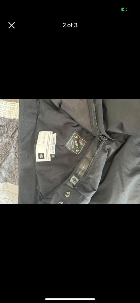 Brand new 686 snowboard pants Goretex