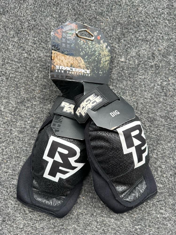 RACEFACE  Dig elbow pads medium