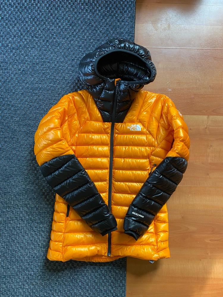 The north face, puffy, medium, women