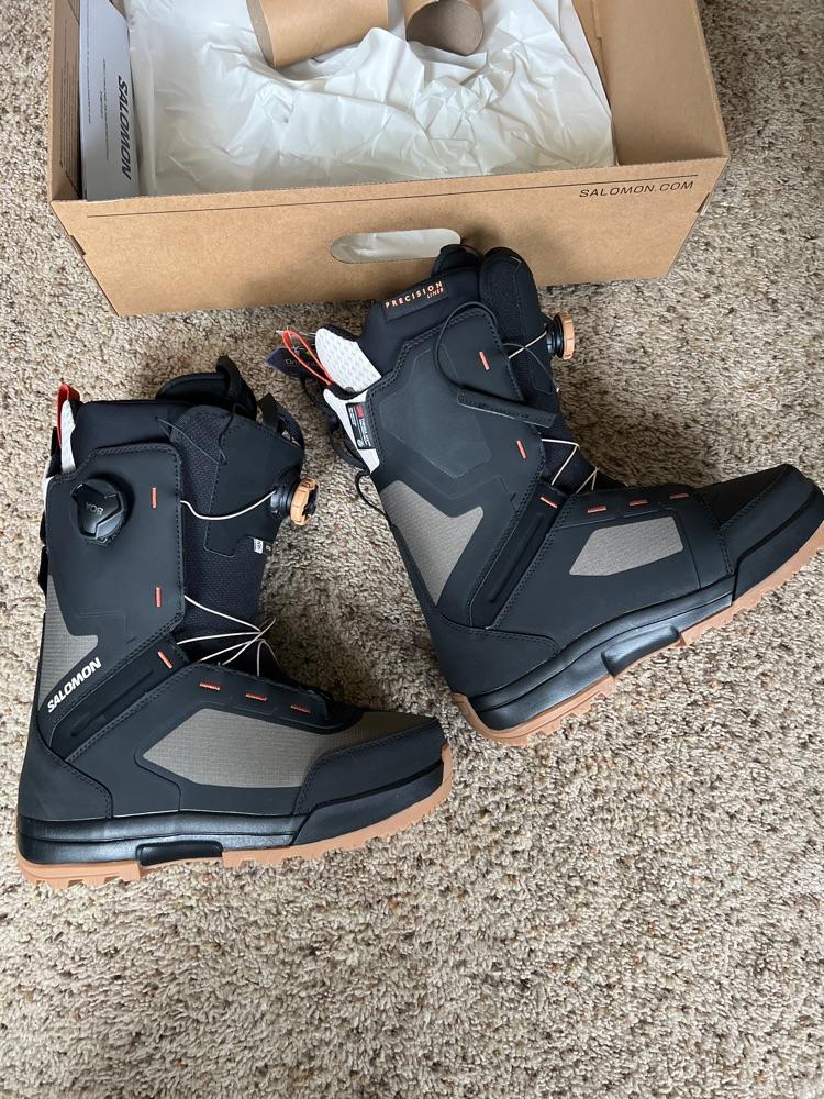 BRAND NEW Salomon Echo Dual Boa Snowboard Boots (Size 9)