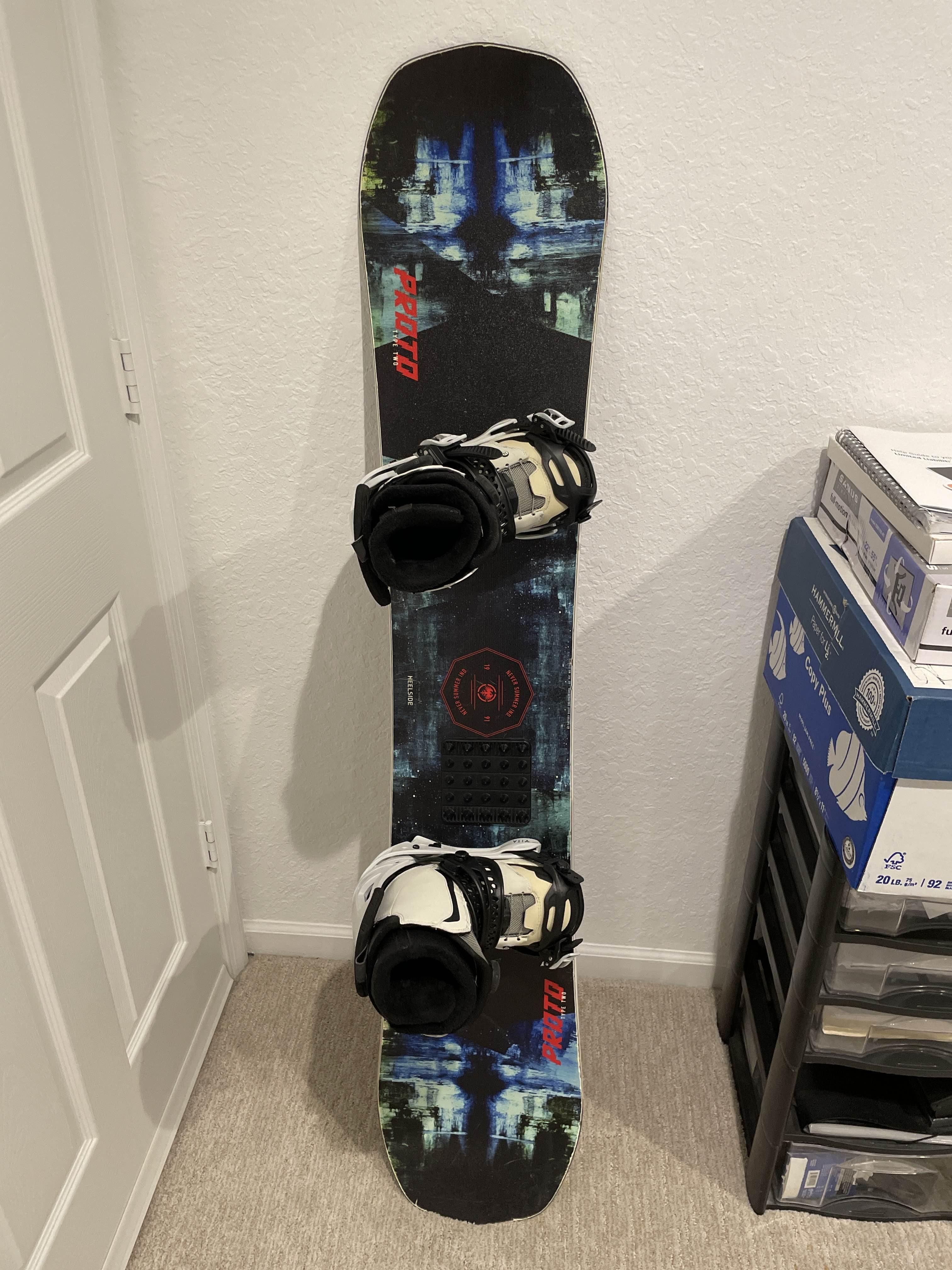 Never Summer Proto 154, Small Malavita Bindings, Men’s 7 Boots