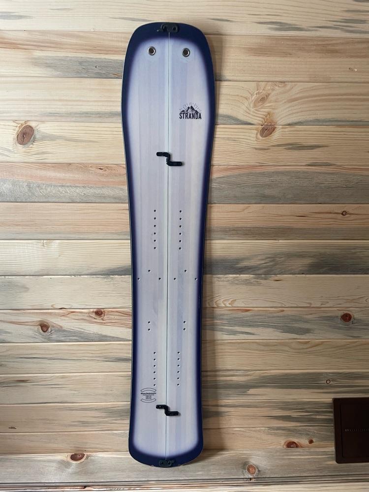 Stranda Shorty Split Board 153 with Skins