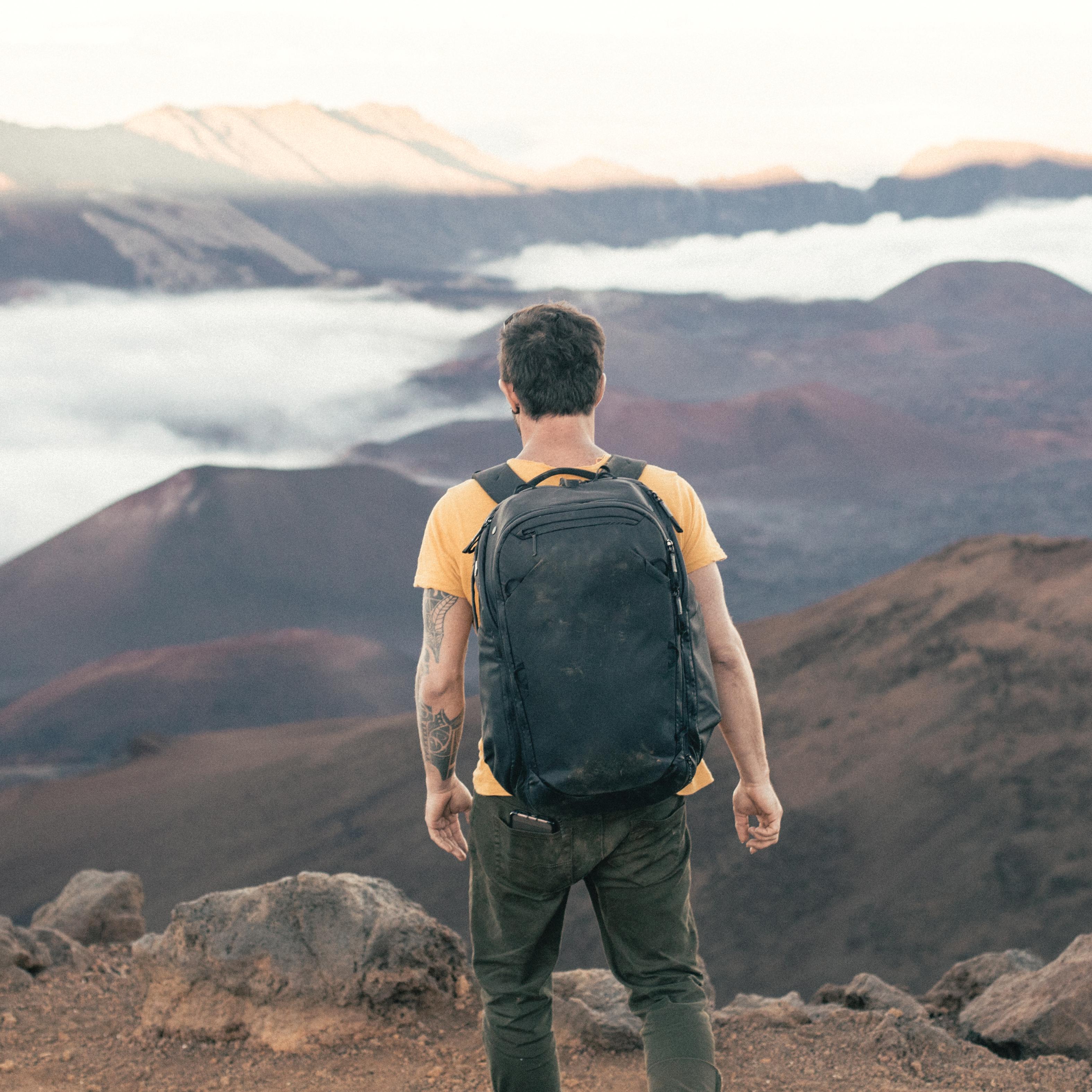 TRAVEL BACKPACK 45L BLACK