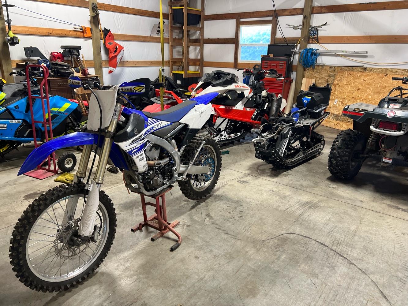 Snowderby