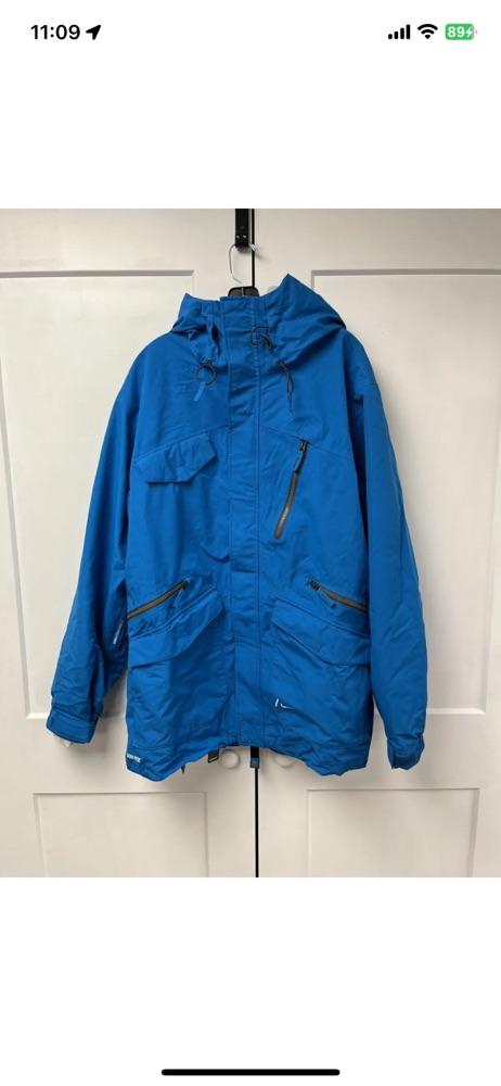 Nike Juniper Goretex jacket XL