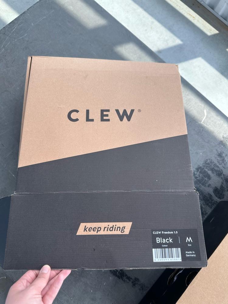 Clew Freedom 1.0