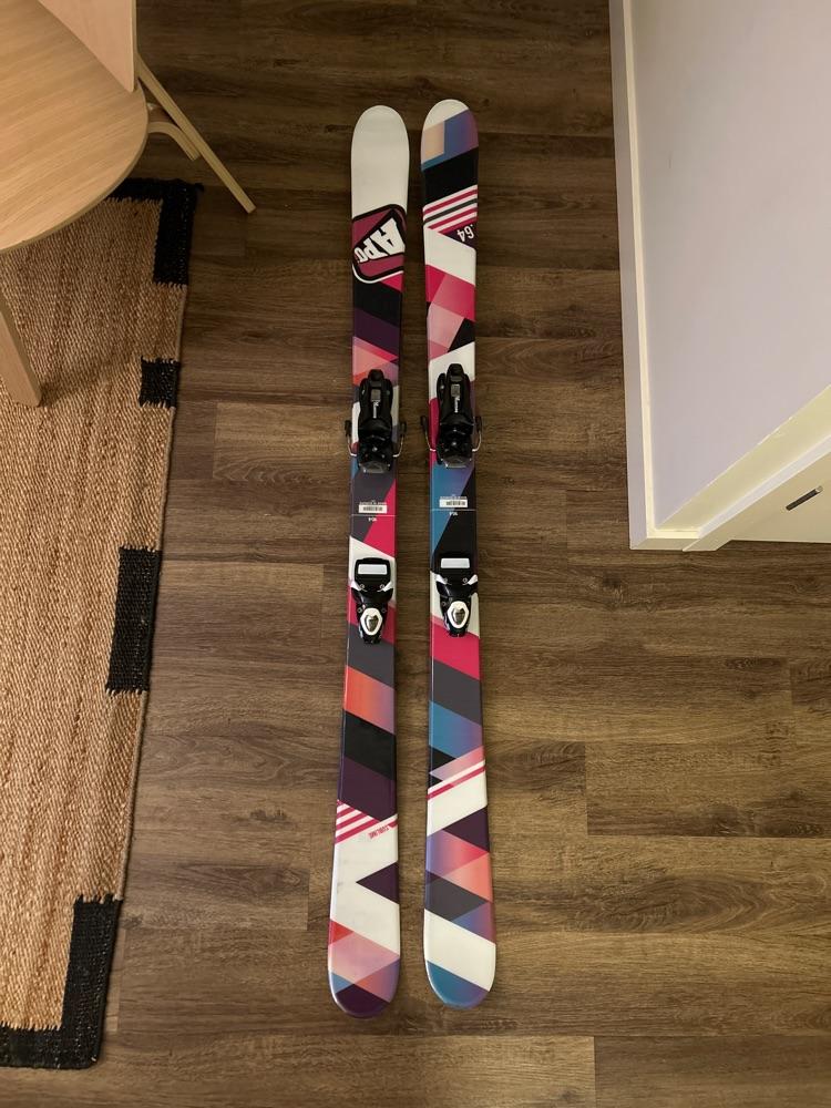 Women’s Alpine Twin Tip Skis, APO Sublime