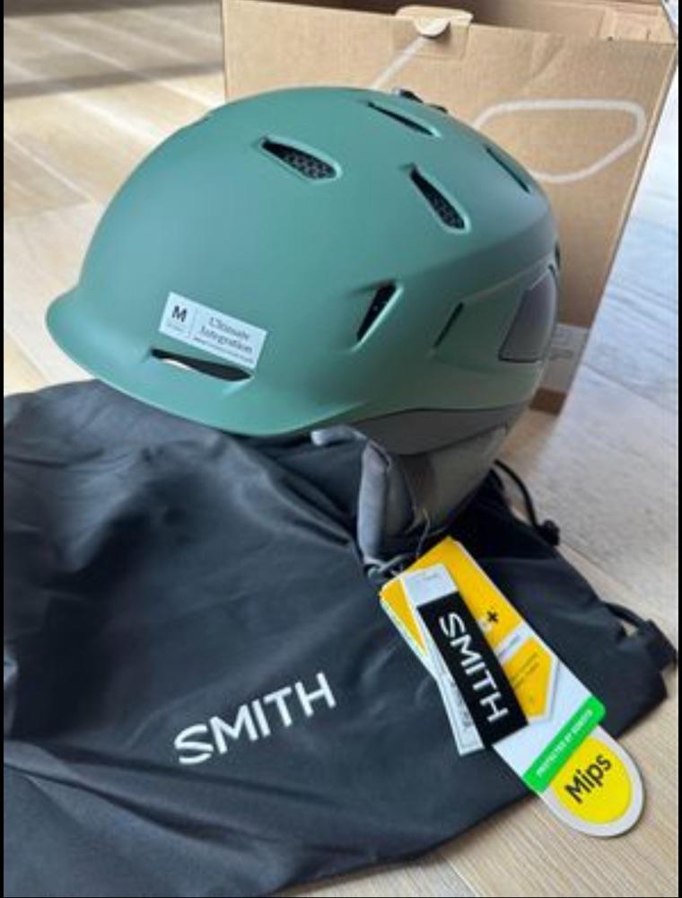 Smith Nexus MIPS Ski Snowboard Helmet size M