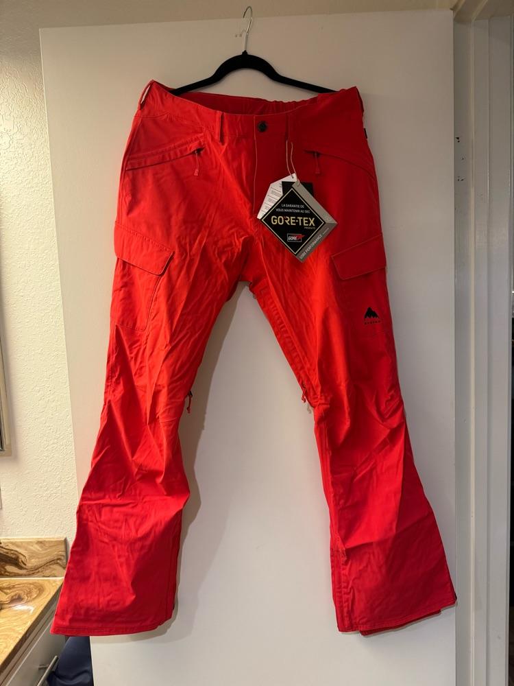New with Tags! Burton Women’s Gloria GORE-TEX 2L Pants Size Large