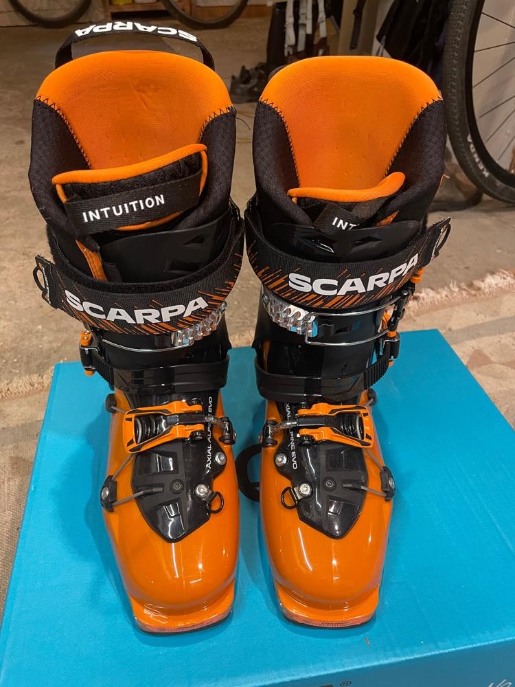 Brand New Scarpa Maestrale Ski Boots